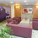 Отель Espace Cite 2*