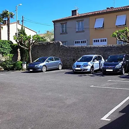 Hotel Espace Cite 2*