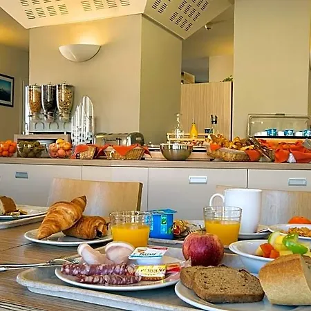 Espace Cite Hotel 2*