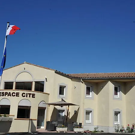Espace Cite קרקסון