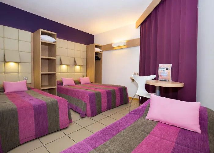 Espace Cite Hotel 2*
