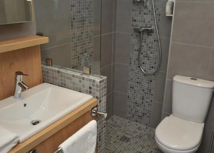 Hotel Espace Cite 2*