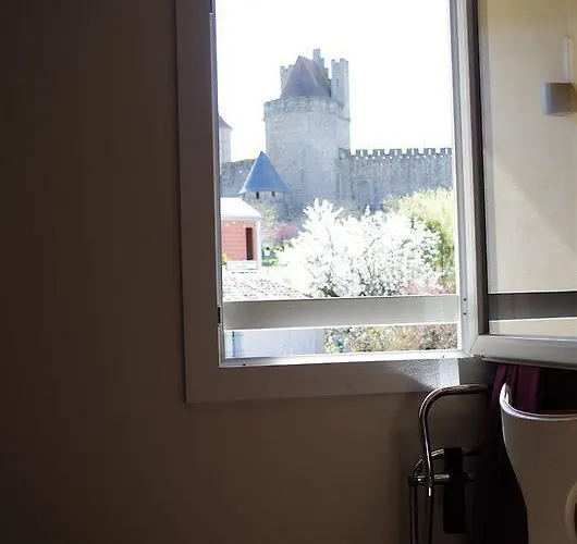 Hotel Espace Cite 2*